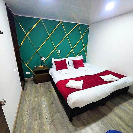 Hotel Kristal Ferial 波哥大 外观 照片