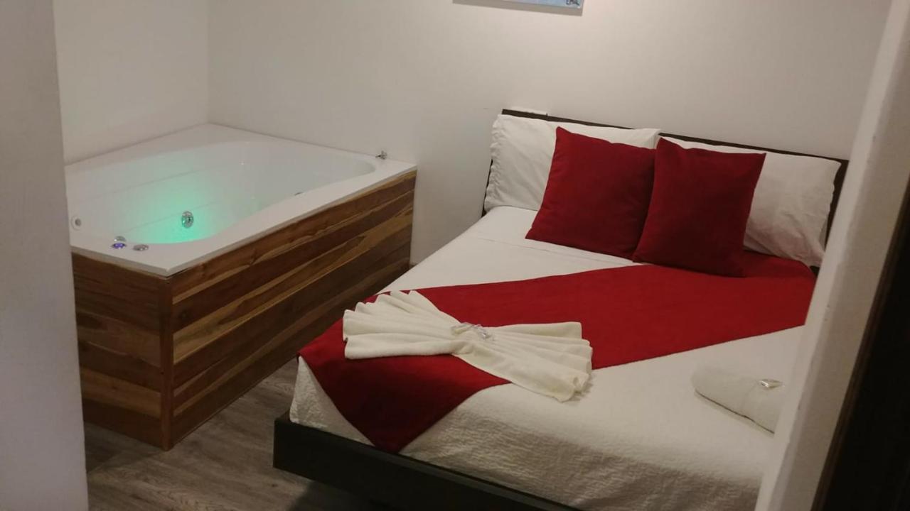 Hotel Kristal Ferial 波哥大 外观 照片