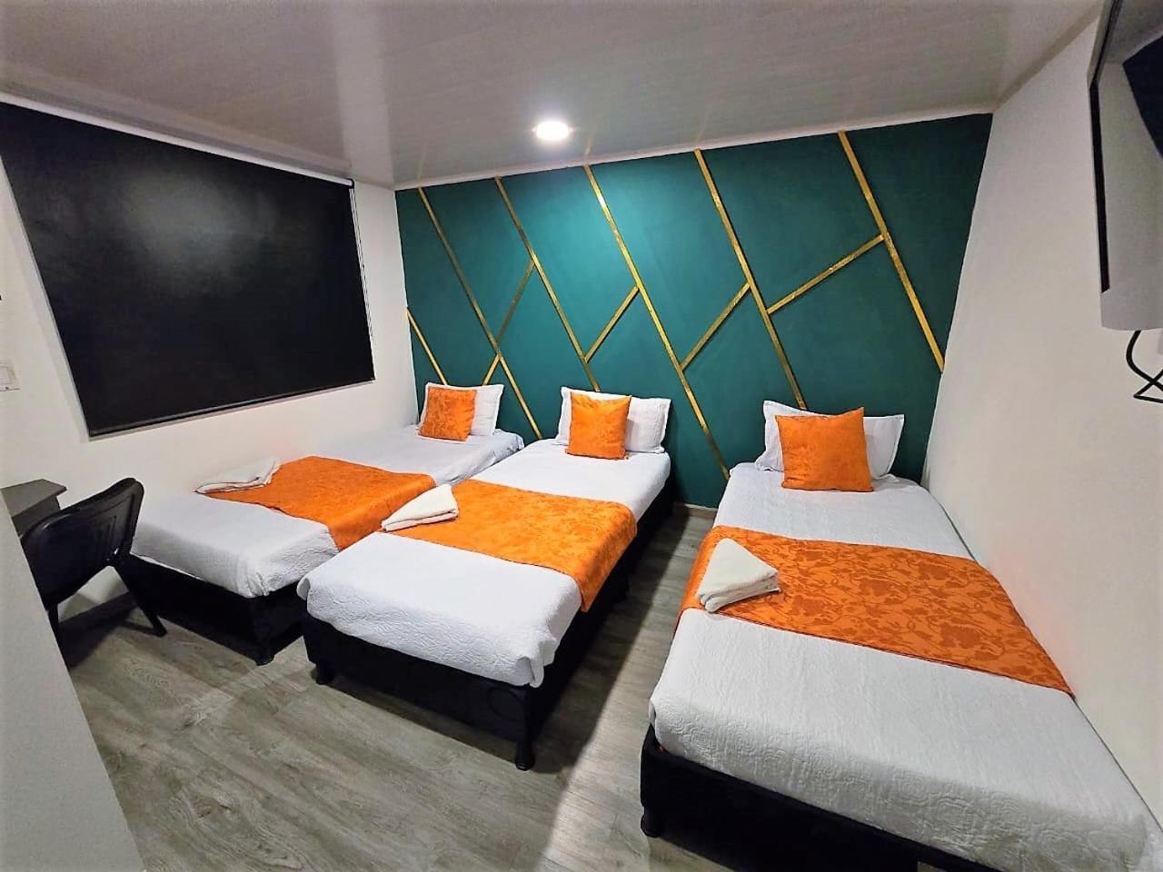Hotel Kristal Ferial 波哥大 外观 照片