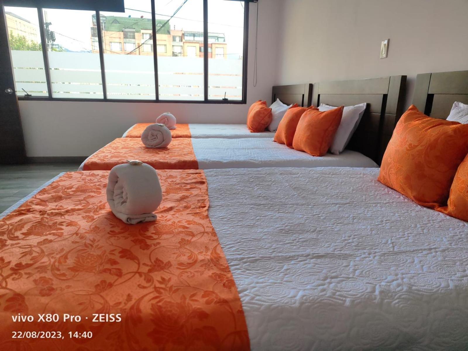 Hotel Kristal Ferial 波哥大 外观 照片